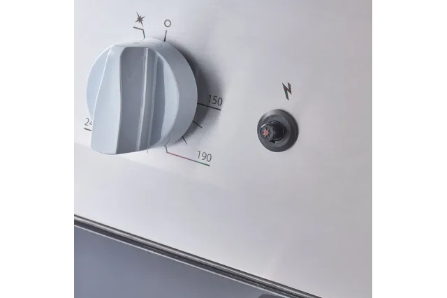 Kuchnia gazowa z piekarnikiem gazowym, 800x700, 24.0+5.0 kW, G30/37 mbar Stalgast 9710330