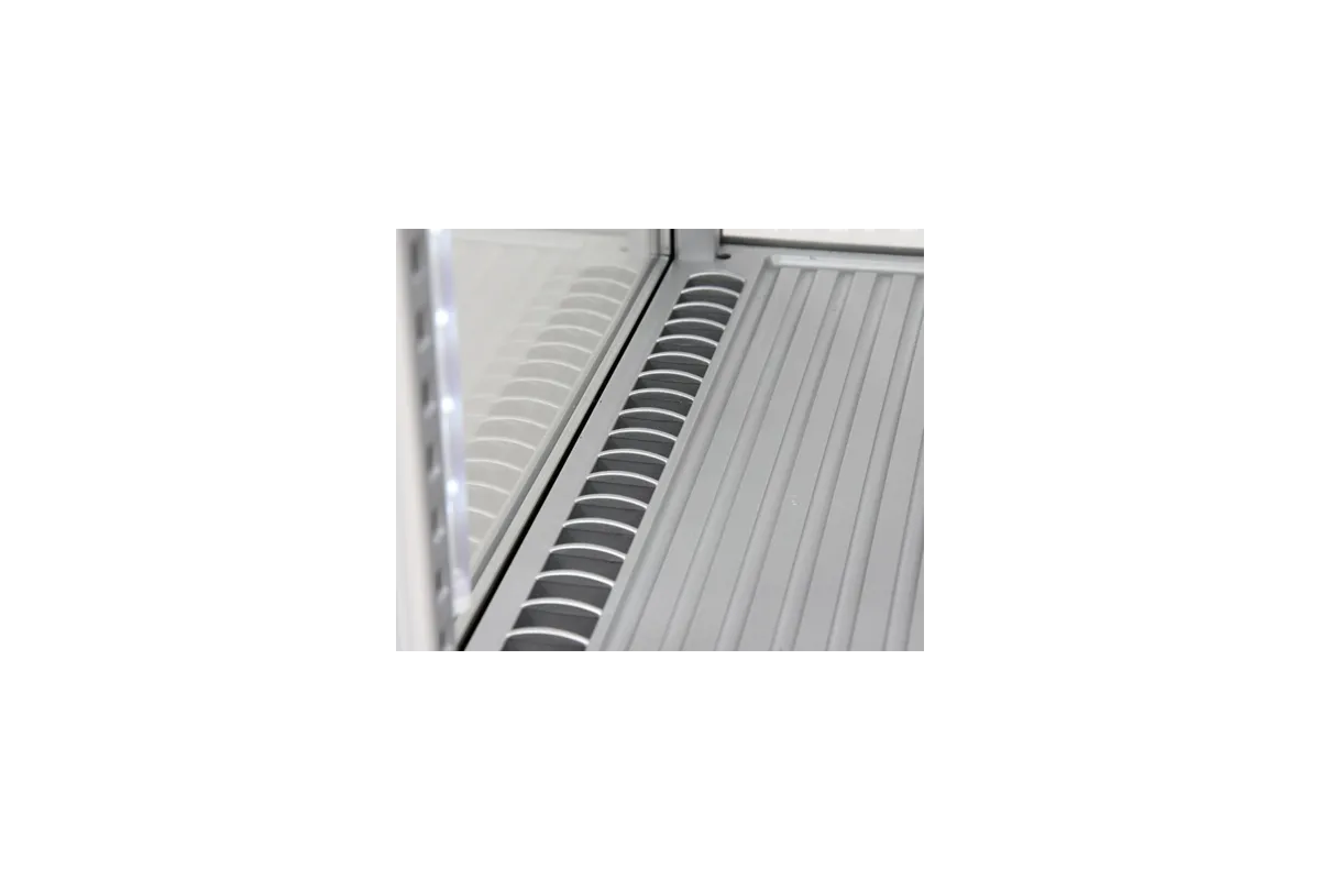Witryna chłodnicza 78l 42x38x96 srebrna Yato YG-05057