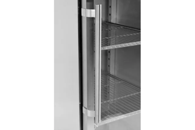 Szafa chłodnicza  gn 2/1 650l przeszklona
 Yato YG-05225