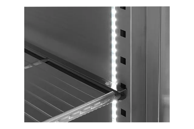 Szafa chłodnicza  gn 2/1 650l przeszklona
 Yato YG-05225