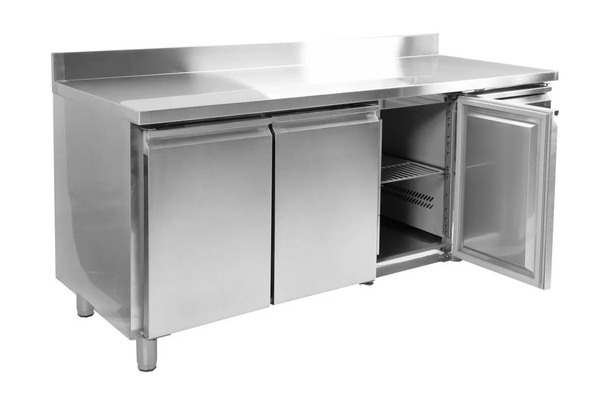 Stół chłodniczy 3-drzwiowy - linia 700 Yato YG-05255