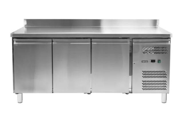 Stół mroźniczy 3-drzwiowy - linia 700 Yato YG-05256