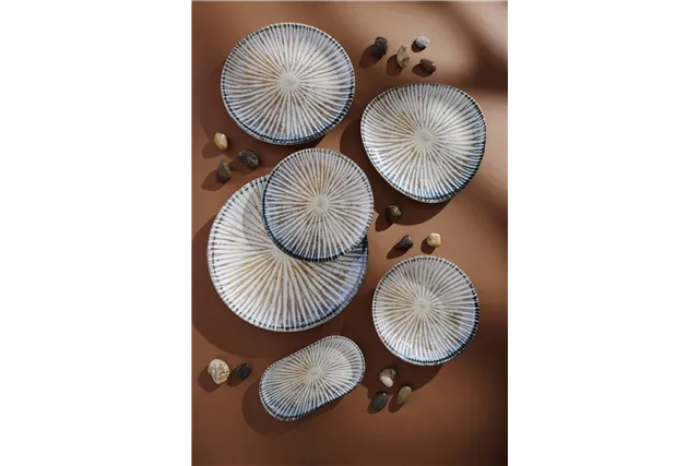 Talerz trójkątny Ammonite 190 mm Fine Dine 200285