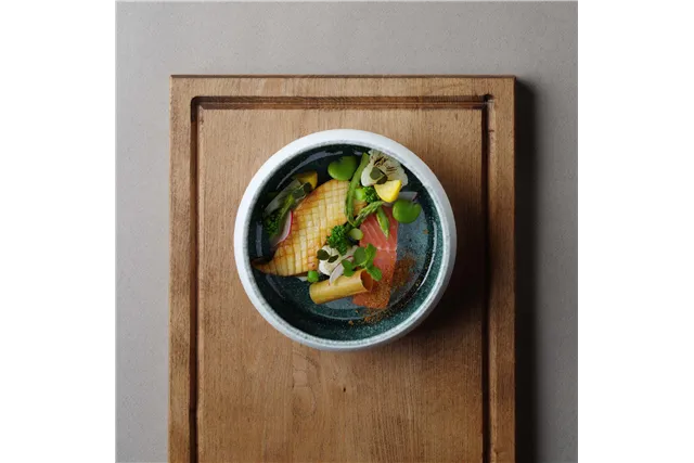 Miska Goro White Green 140mm Fine Dine 768648
