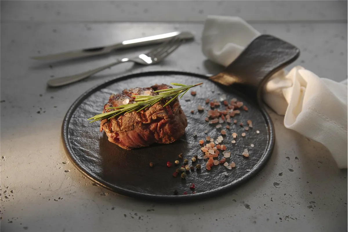 Spodek do filiżanki do kawy i herbaty Crust, 140mm Fine Dine 767344