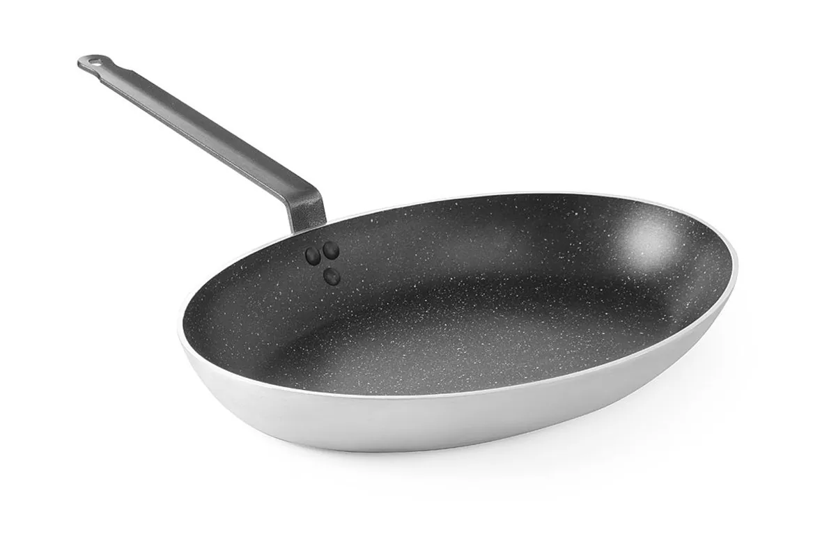 Patelnia do ryb Induction owalna, 280x400x55mm Hendi 627716