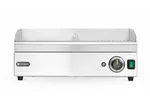 Płyta grillowa w połowie żebrowana, Kitchen Line, 1/2 gładka, 1/2 ryflowana, 220-240V/2400W, 527x404x233mm Hendi 154946