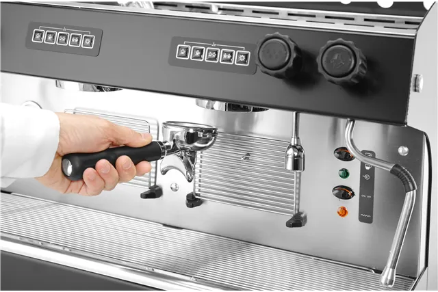 Ekspres do kawy Julia, 2-grupowy, automatyczny, , 230V/3700W, 665x563x530mm Verona 207581