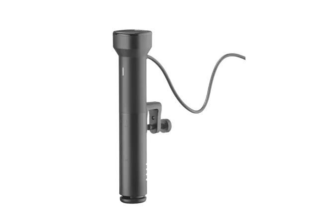 Cyrkulator zanurzeniowy do sous vide 30, 30L, czarny, 220-240V/1200W, 70x120x330mm Hendi 221129