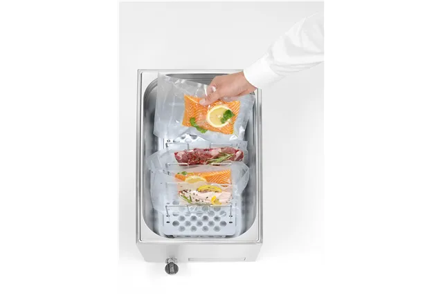 Urządzenie do sous vide GN 1/1, 20L, 230V/600W, 350x680x275mm Hendi 225448