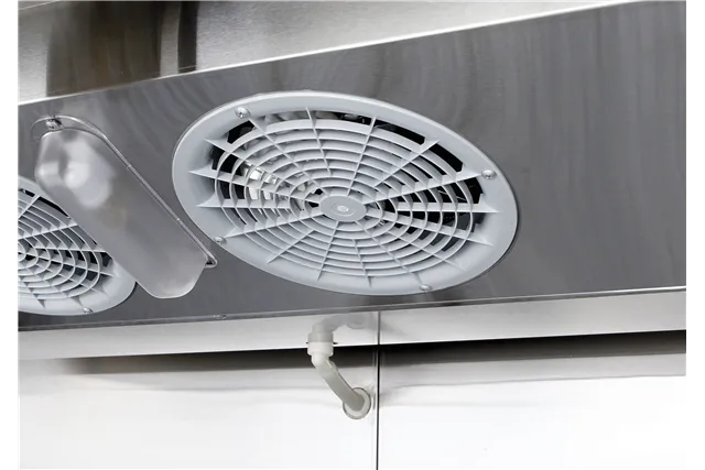 Szafa chłodnicza 1-drzwiowa 670l, Profi Line, GN 2/1, 230V/220W, 730x800x2096mm Arktic 232118