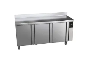 Stół chłodniczy CONCEPT bez agregatu z 3 drzwiami 428L 1492x700x850mm Fagor CCP-3G/R
