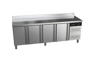 Stół chłodniczy SNACK z 4 drzwiami 564L 2542x600x850mm Fagor CCP-4S