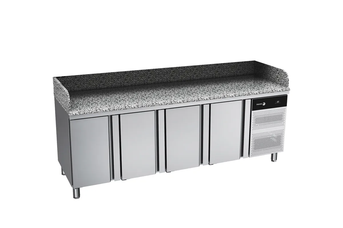 Stół do pizzy GN 1/1 z blatem granitowym 4x drzwi 581L 2242x700x850 mm Fagor CCP-4G GR