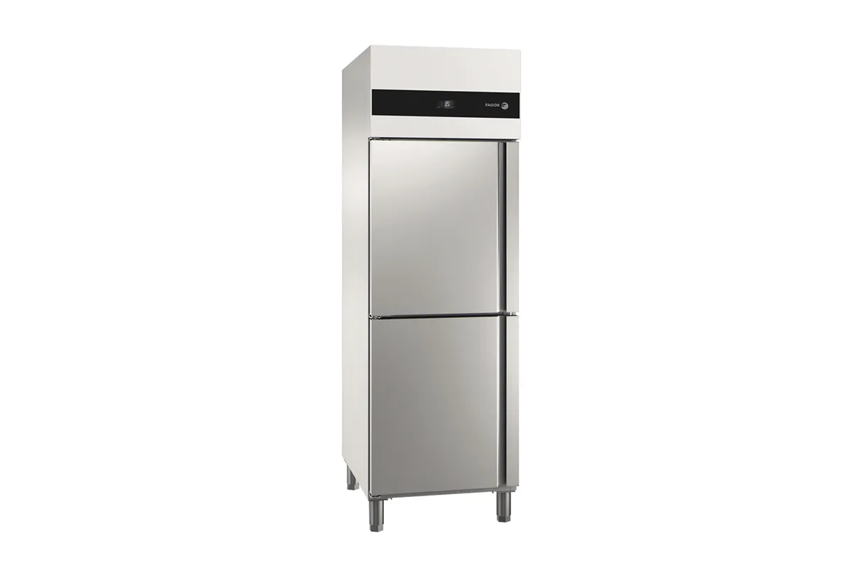 Szafa chłodnicza CONCEPT MONOBLOCK GN 2/1 700 2 małe drzwi 572L 653x796x1996mm Fagor MUP-12G