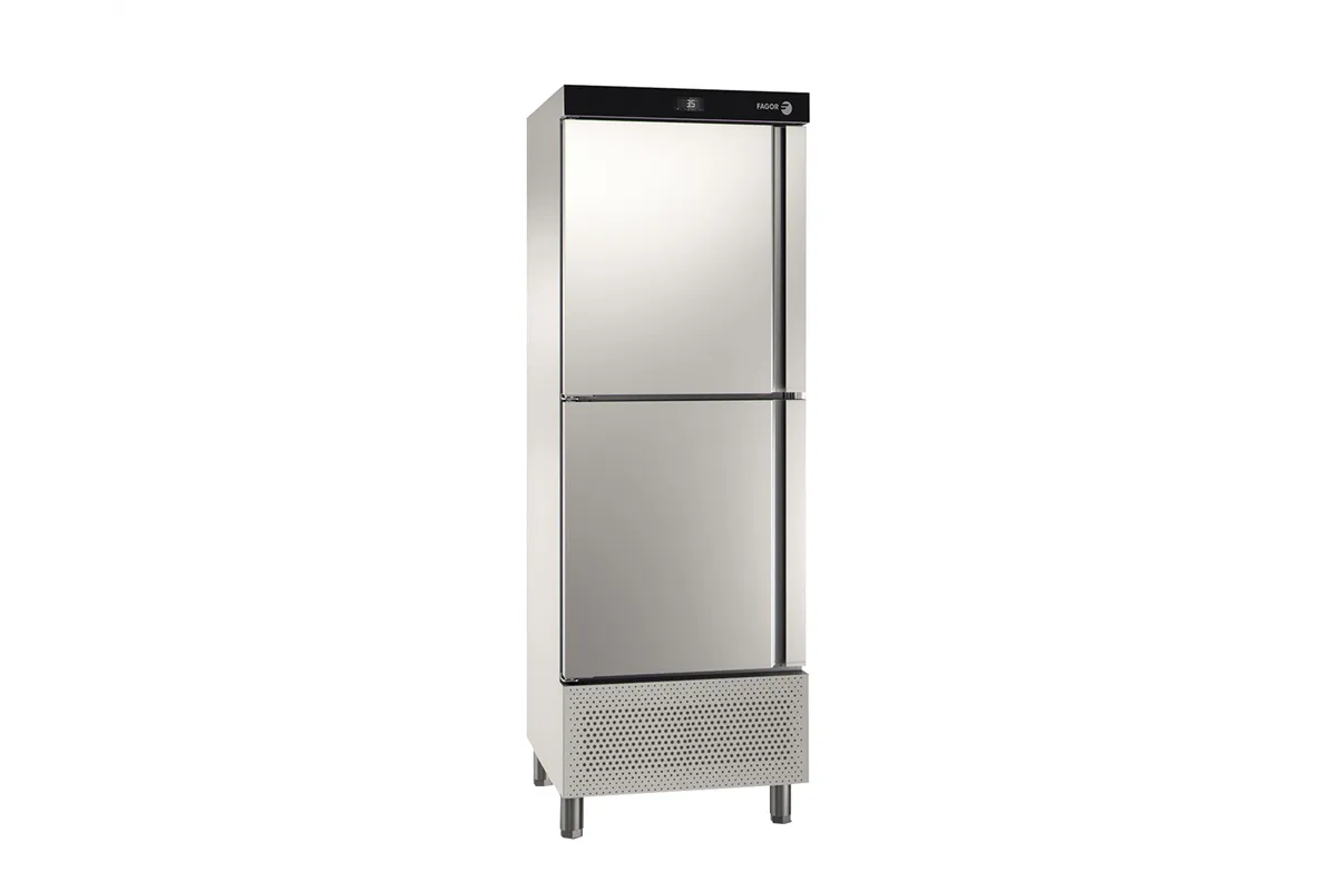 Szafa chłodnicza CONCEPT SNACK Snack 600 2 drzwi małe 506L 693x726x2067mm Fagor CUP-12S
