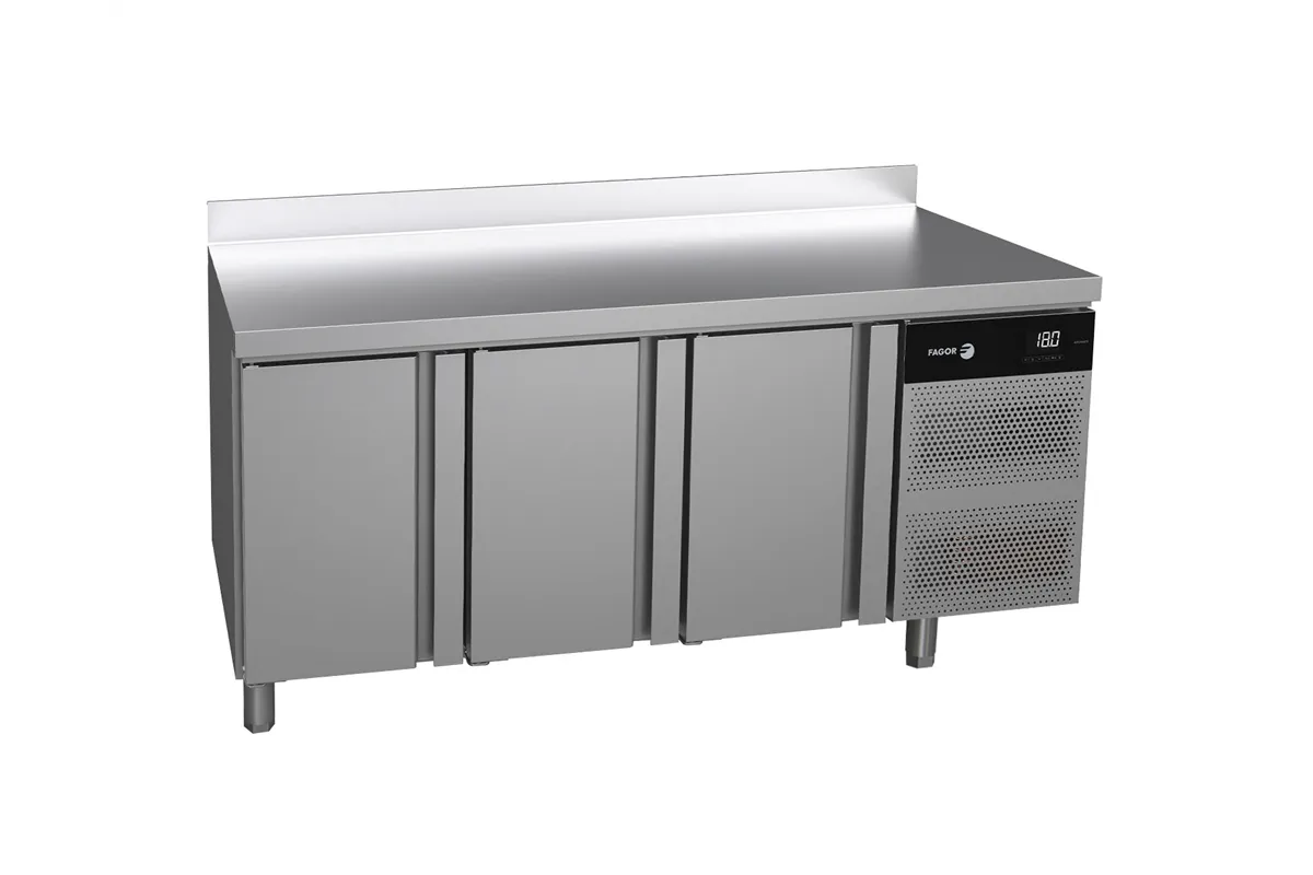 Stół chłodniczy z 3 drzwi ADVANCE 450L 1792x700x850mm Fagor ACP-3G