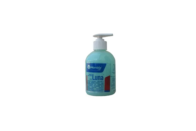 Mydło w płynie MERIDA LUNA seledynowe, butelka z pompką, 300 g, zapach naomi
 Merida M8B