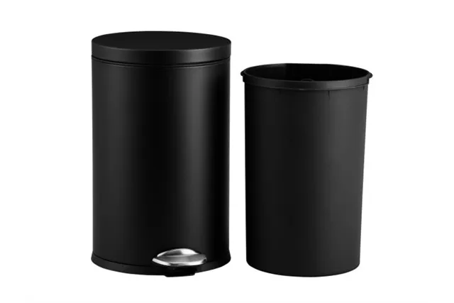 Kosz pedałowy TOP SILENT LUNA, pojemność 12 l, metalowy, czarny matowy
 Merida KIC420