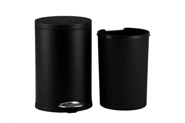 Kosz pedałowy TOP SILENT LUNA, pojemność 20 l, metalowy, czarny matowy
 Merida KIC421