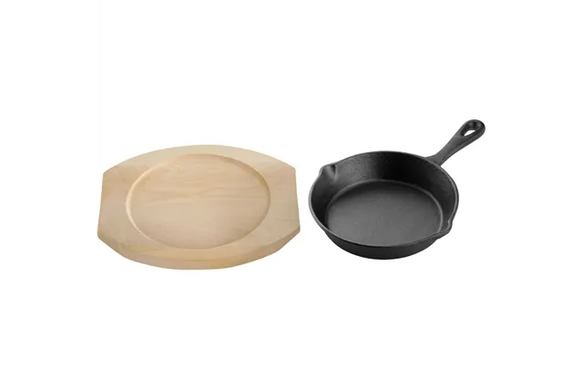 Patelnia żeliwna z podstawą drewnianą, Ø 150 mm Stalgast 049007