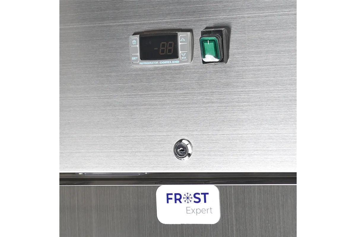 Szafa chłodnicza ze stali nierdzewnej na nóżkach, Frost, GN 2/1, V 460 l Stalgast 835622