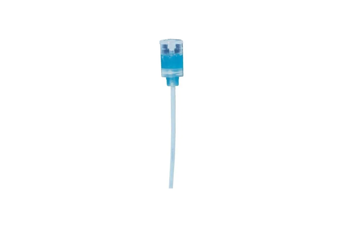 Korek dozujący do nakręcenia na butelkę, wyskalowany do odmierzania od 5 do 20 ml koncentratu Merida MD1